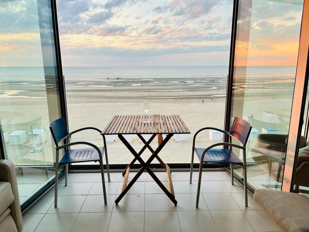 Zeedijk Koksijde Lägenhet Exteriör bild
